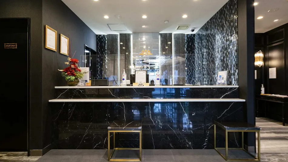 Grandeur Hotel