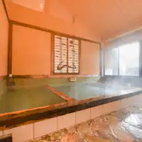 *【ห้องอาบน้ำรวม - ผู้หญิง】