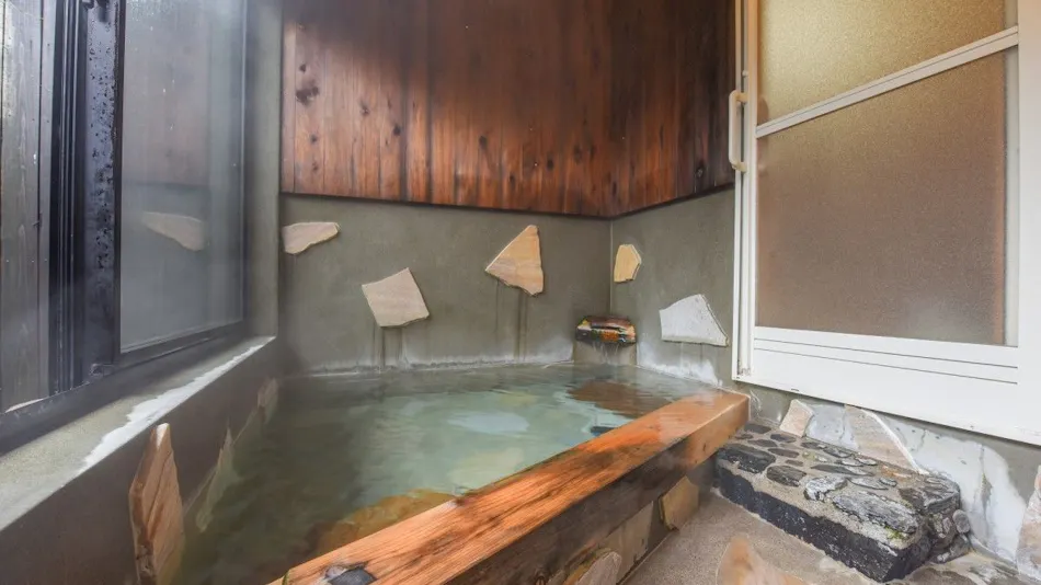 Ryokan Kadoya