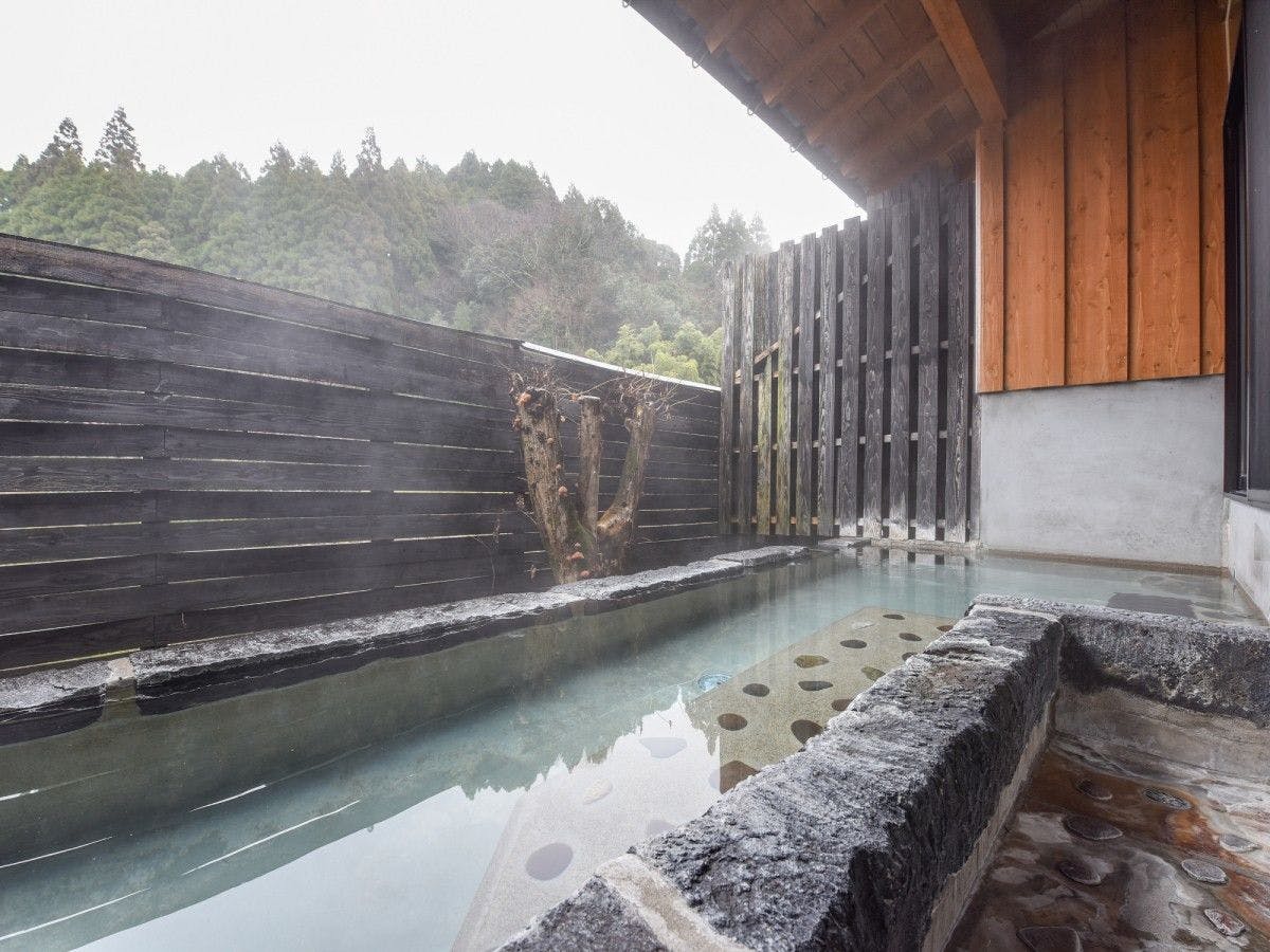 Ryokan Kadoya
