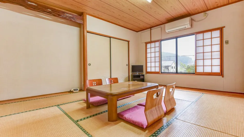 Ryokan Kadoya