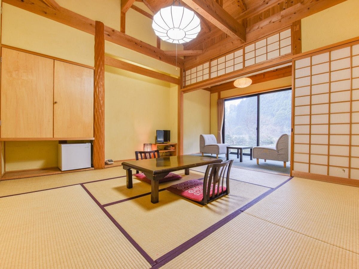 Ryokan Kadoya