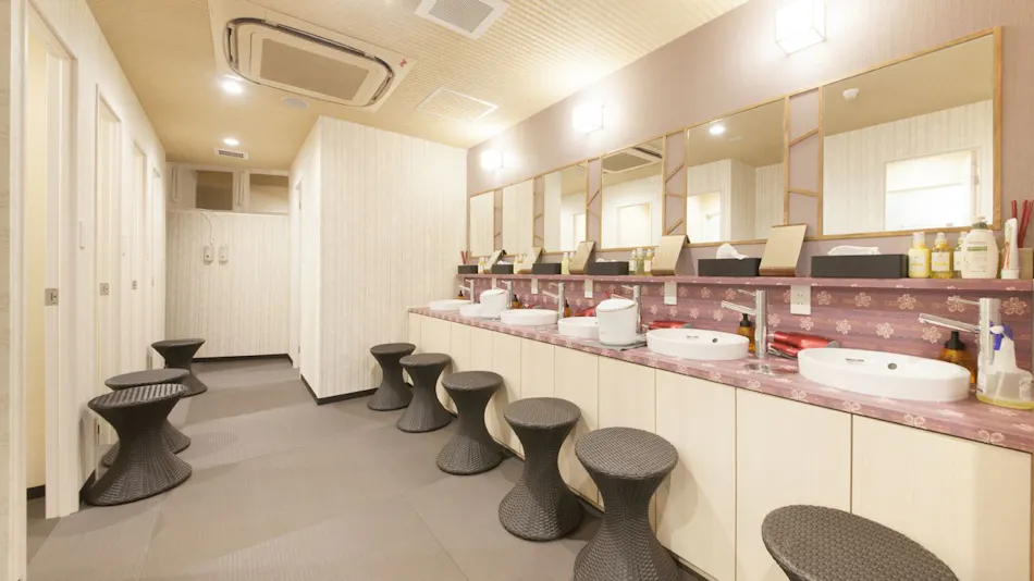 Ueno Station Hostel Oriental 1