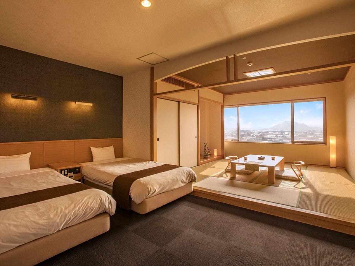 Yashima Nada Onsen Tresta Shirayama