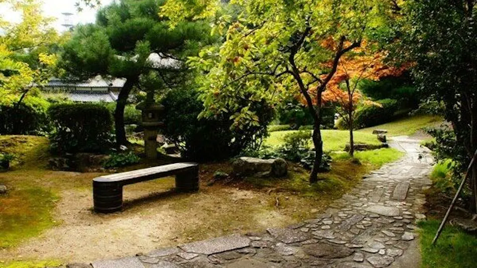 Sansuien