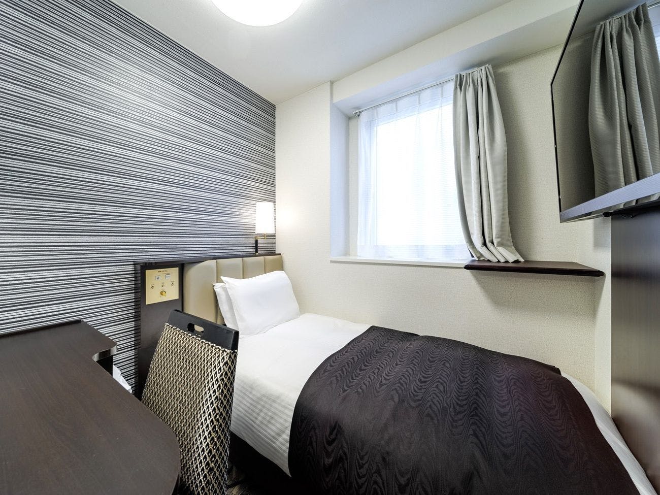 APA Hotel <Miyazaki Nobeoka Ekimae>