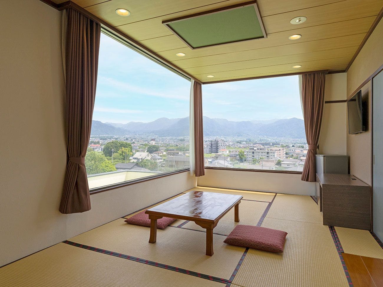 Ooedo Onsen Monogatari Hotel Shinko
