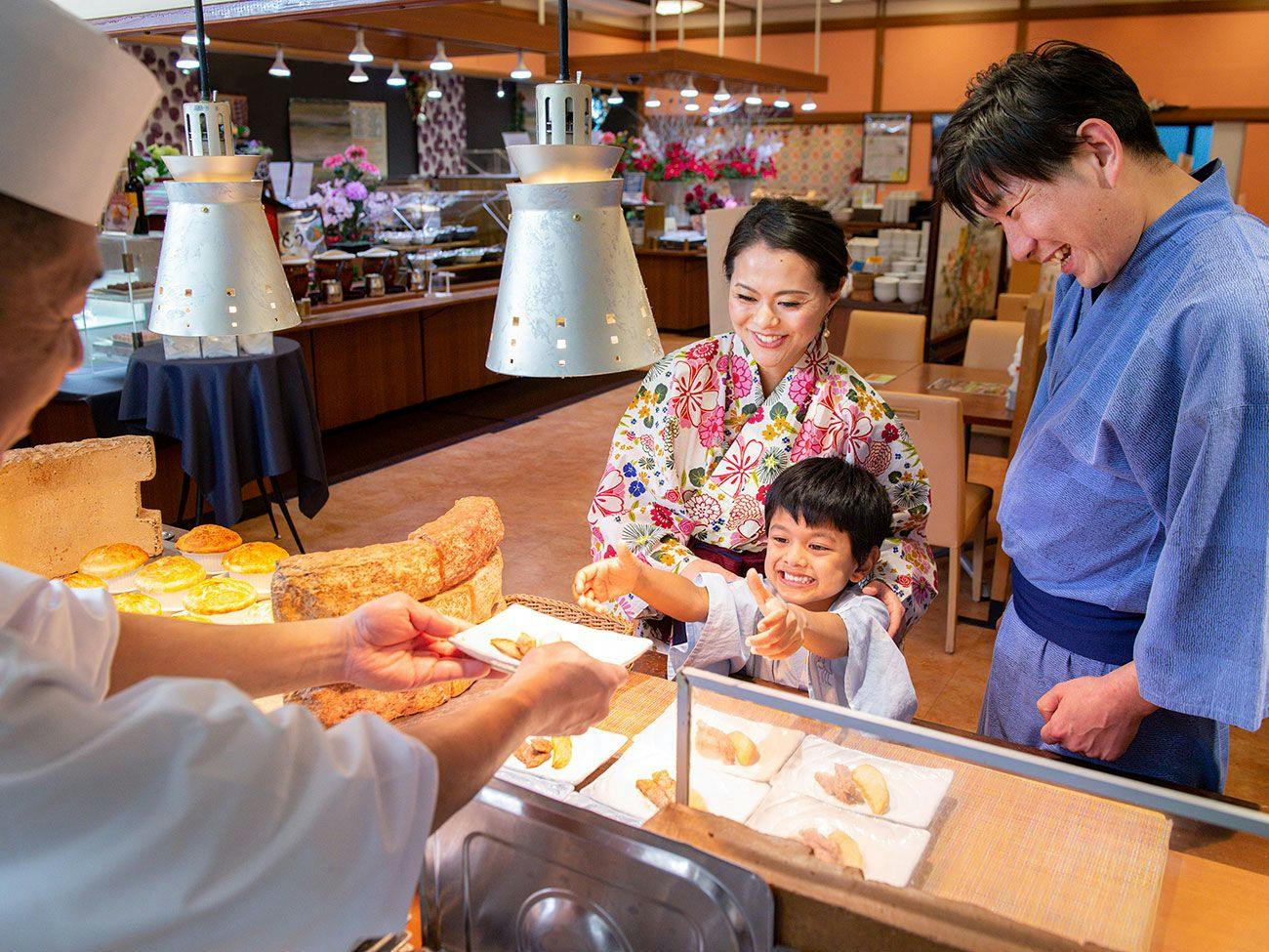 Ooedo Onsen Monogatari Hotel Shinko