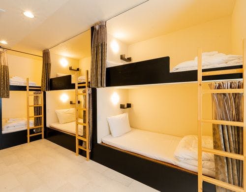 02男女ドミトリー