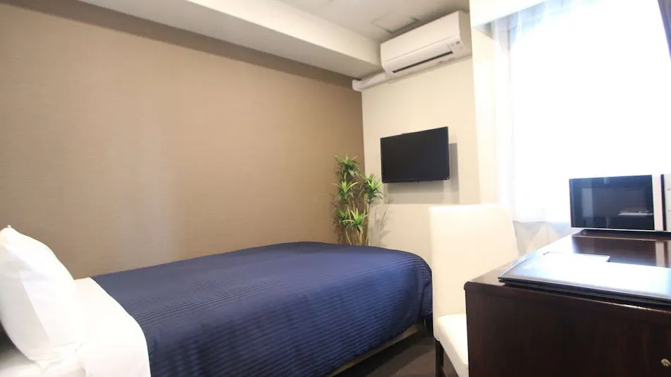 Hotel Livemax Chiba Ekimae