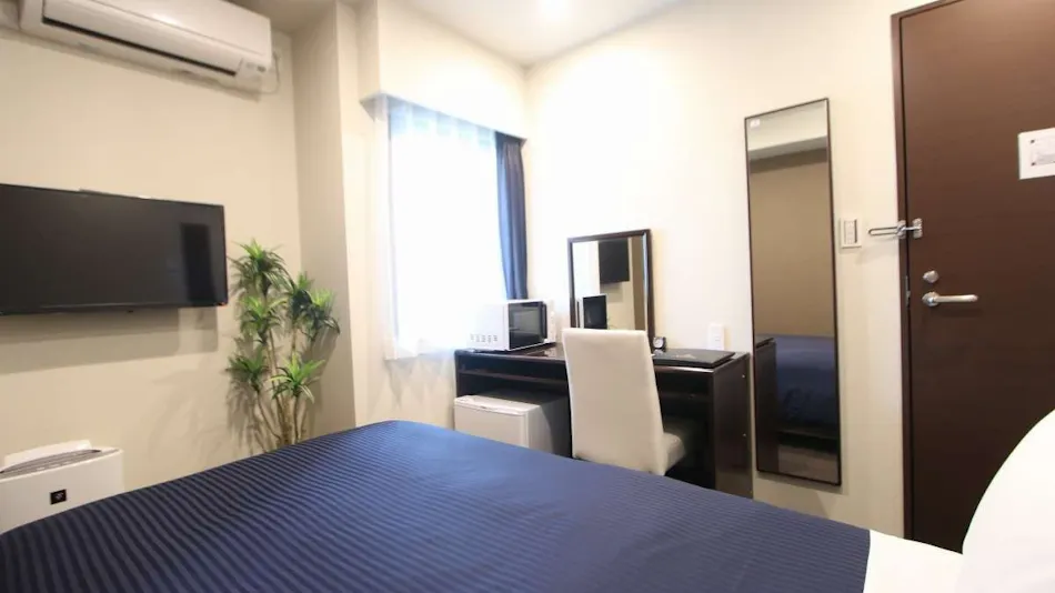 Hotel Livemax Chiba Ekimae