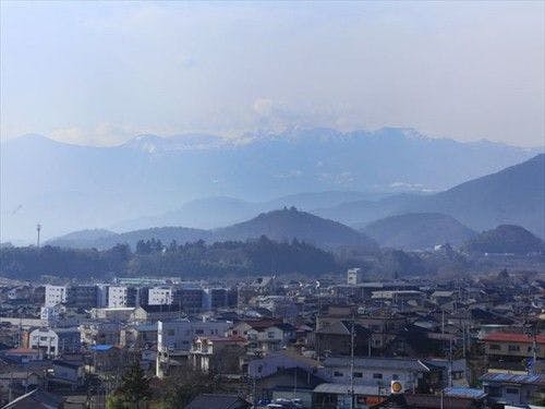 ทัศนียภาพจากอ่างอาบน้ำกลางแจ้ง