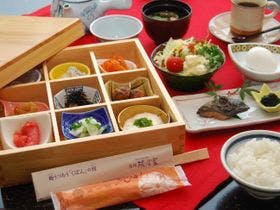 飯坂温泉　展望露天風呂の宿　湯乃家