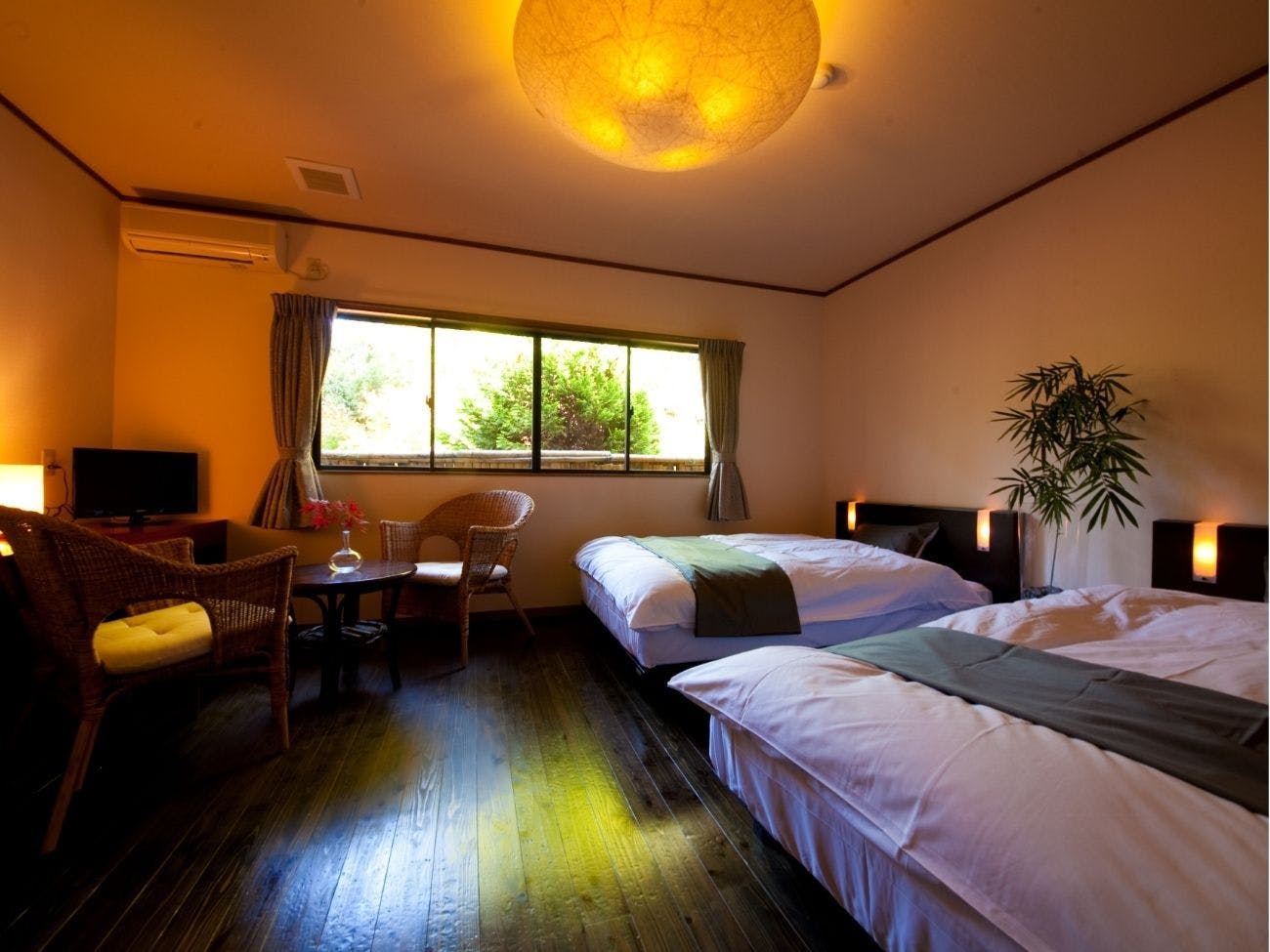 Kamar Utama Gaya Barat