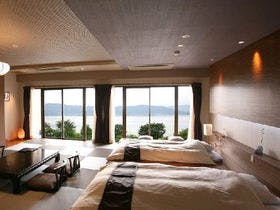 2012年リニューアル　源泉かけ流しの宿　湖泉荘