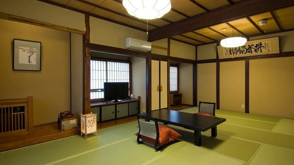 Ekinariya Ryokan