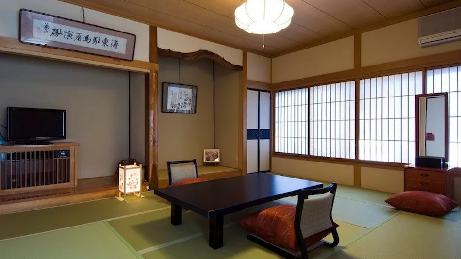 Ekinariya Ryokan