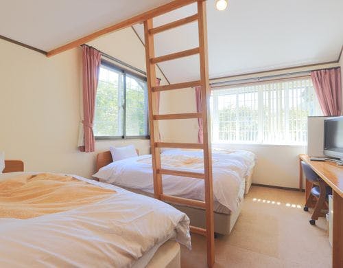 【洋室10畳・ロフト＆バルコニー付き】