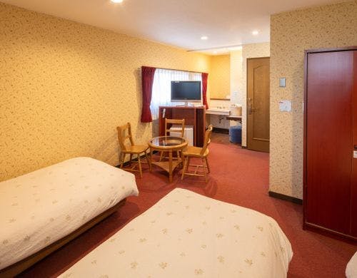 3名部屋（シングルベッド3台）禁煙室