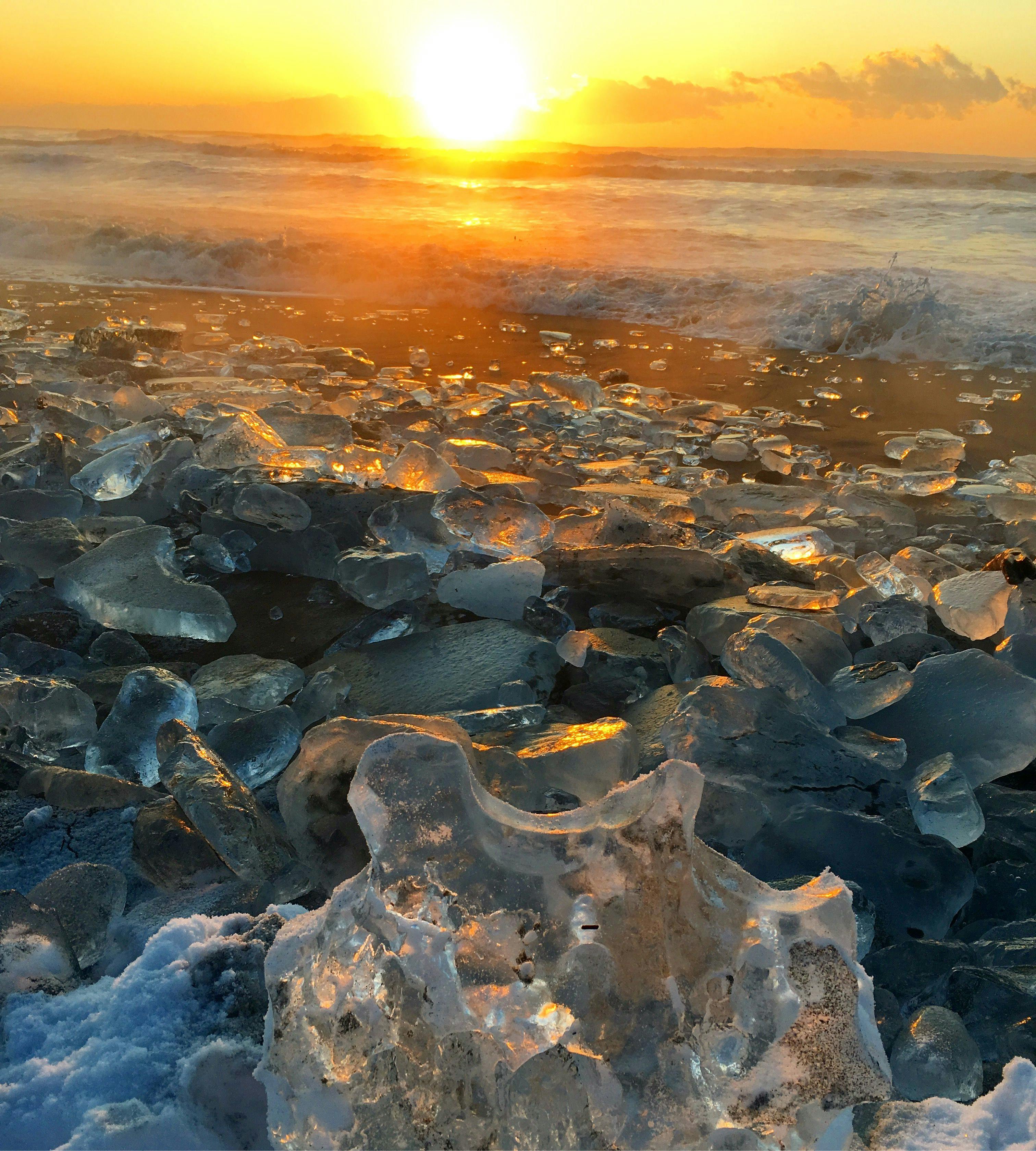 น้ำแข็งอัญมณี