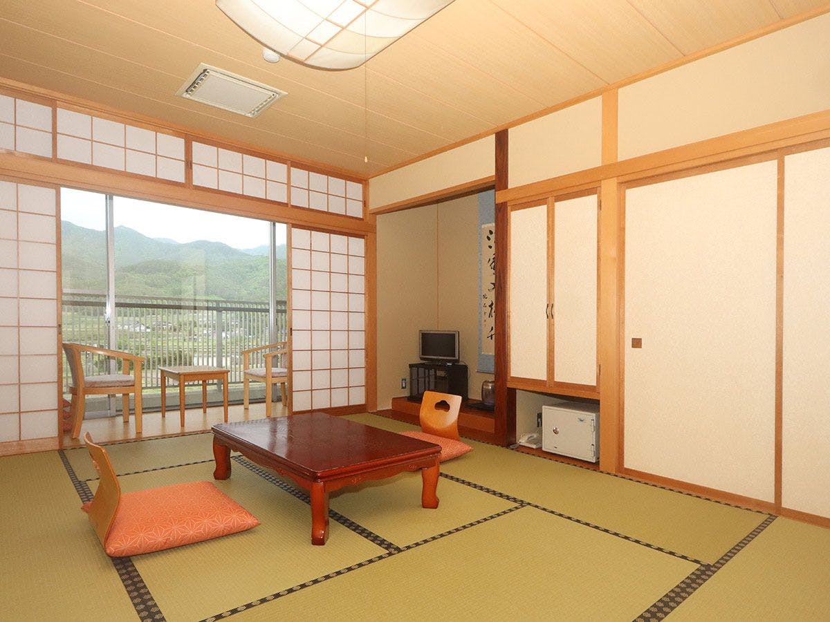 Kamar gaya Jepang 10 tatami 1