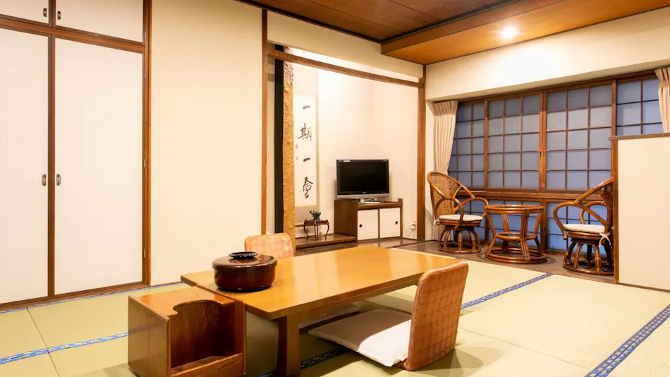 Hotel (Ryokan) Sumire