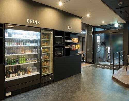 ロビー　販売コーナー