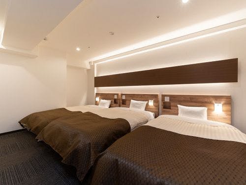 ファミリールーム(バスルーム)