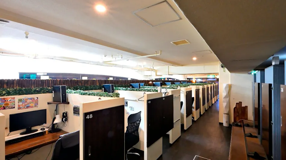 HOTEL CITY INN WAKAYAMA in front of Wakayama Station