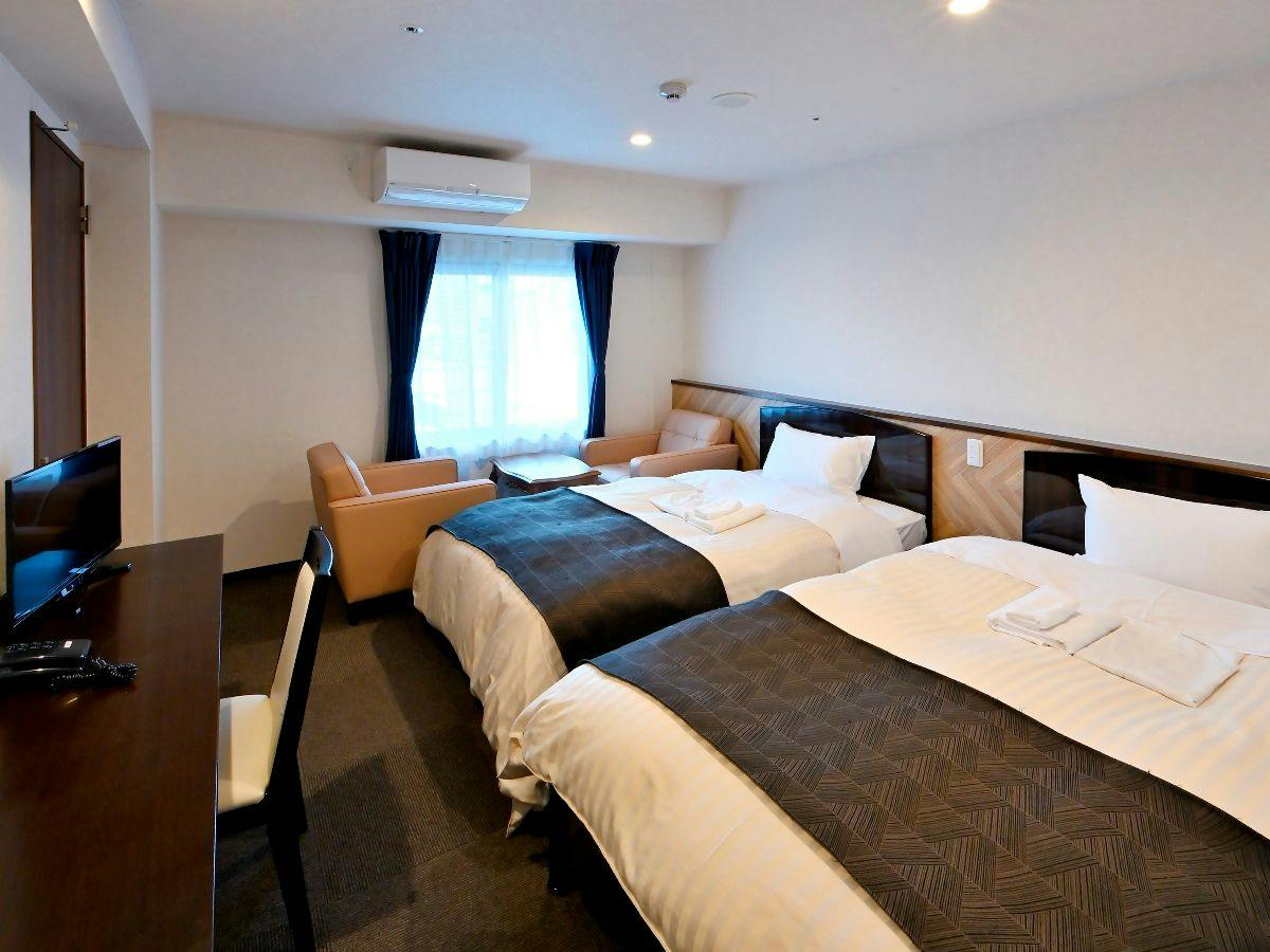 HOTEL CITY INN WAKAYAMA in front of Wakayama Station