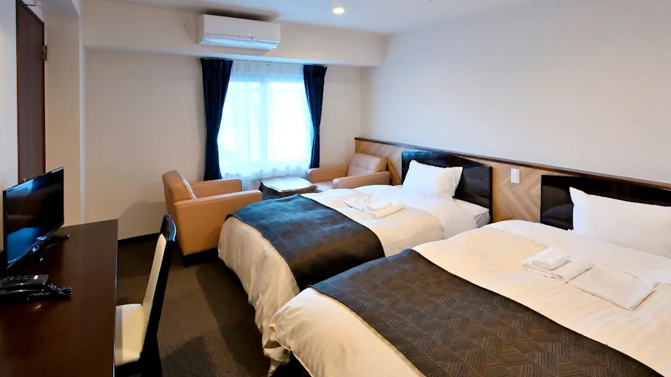 HOTEL CITY INN WAKAYAMA in front of Wakayama Station