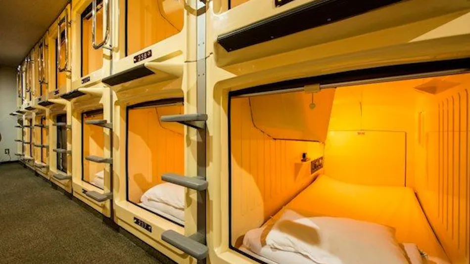 Capsule Hotel The Inn
