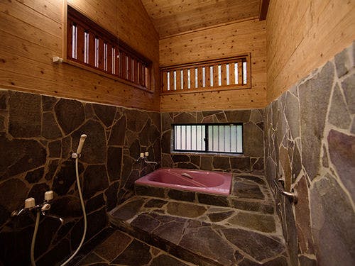 客室専用風呂付きログハウス テラス