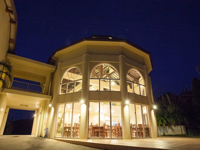 *【ร้านอาหาร: ภายนอก】