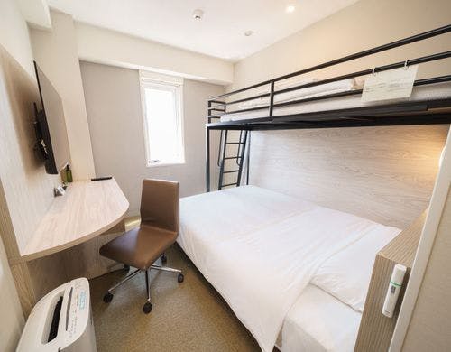 ロフト部分はお荷物置きにもなります♪