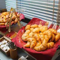 Panggang hingga kecokelatan dan nikmati dengan lezat.