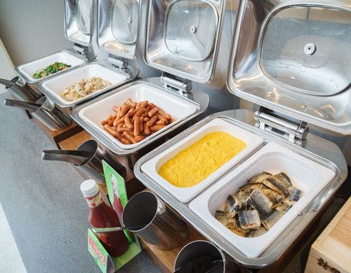 温かいお料理を提供いたします