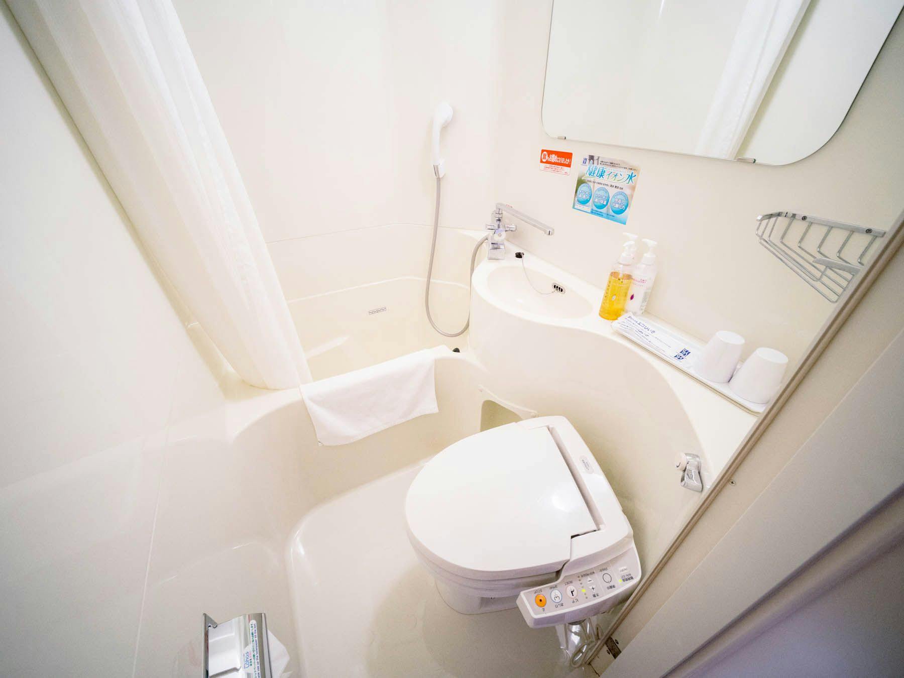 ห้องพักทุกห้องมีห้องน้ำในตัว