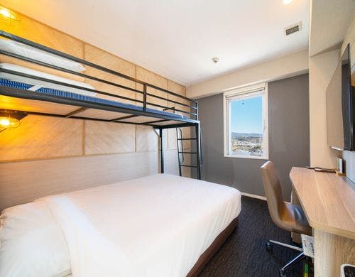 【スーパールーム】