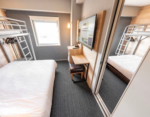 2部屋を中の扉で行き来できるお部屋です