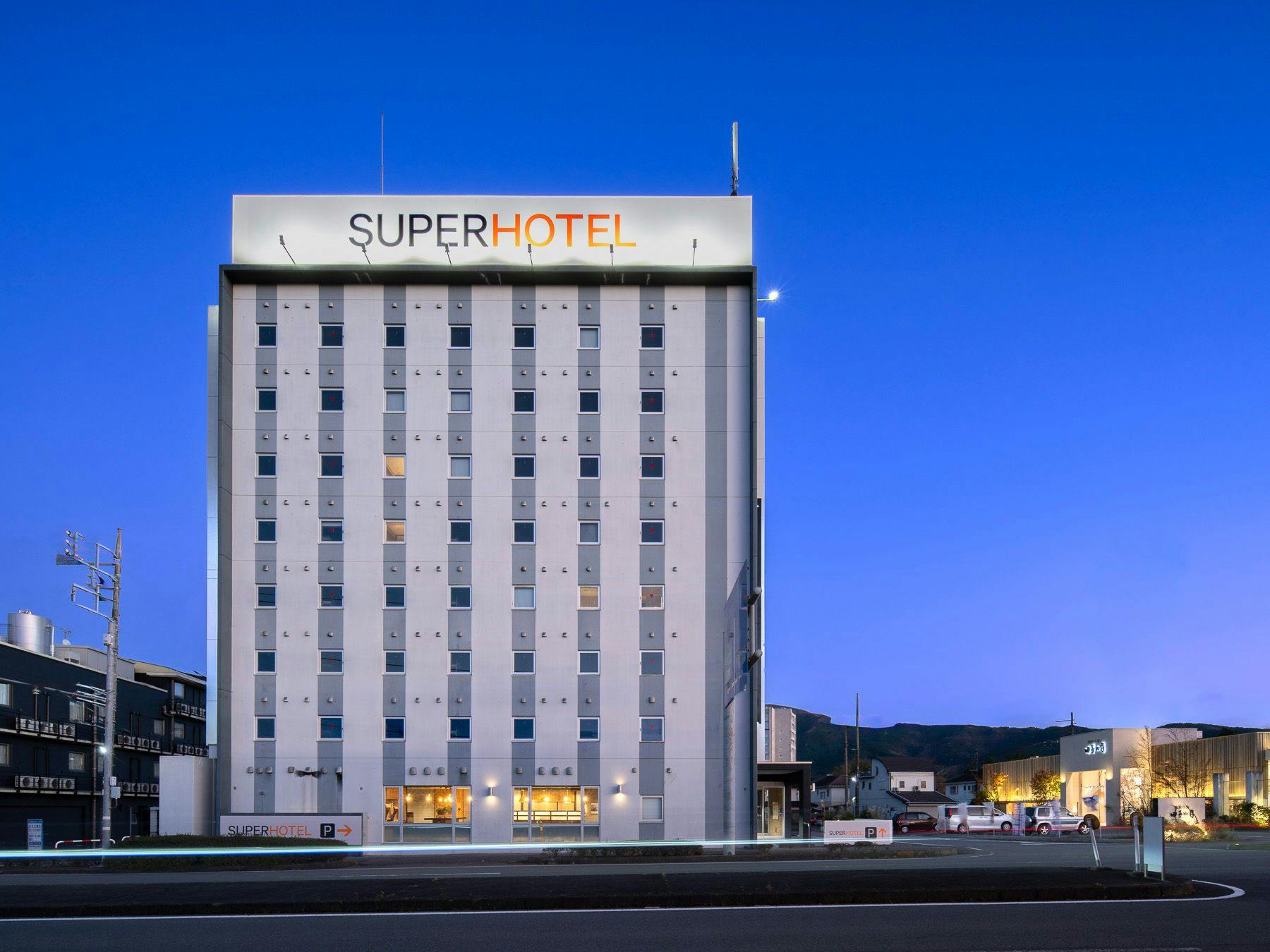 비즈니스 및 관광에 최적의 위치!