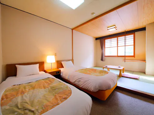 ■ห้องพักแบบญี่ปุ่นและตะวันตกในอาคารหลัก (ฝั่งภูเขา/ไม่มีวิว)■