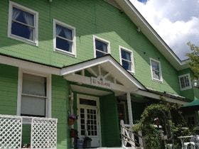 立山山麓温泉　癒しの湯宿　クレヨンハウス