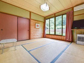 高原の宿　水芭蕉