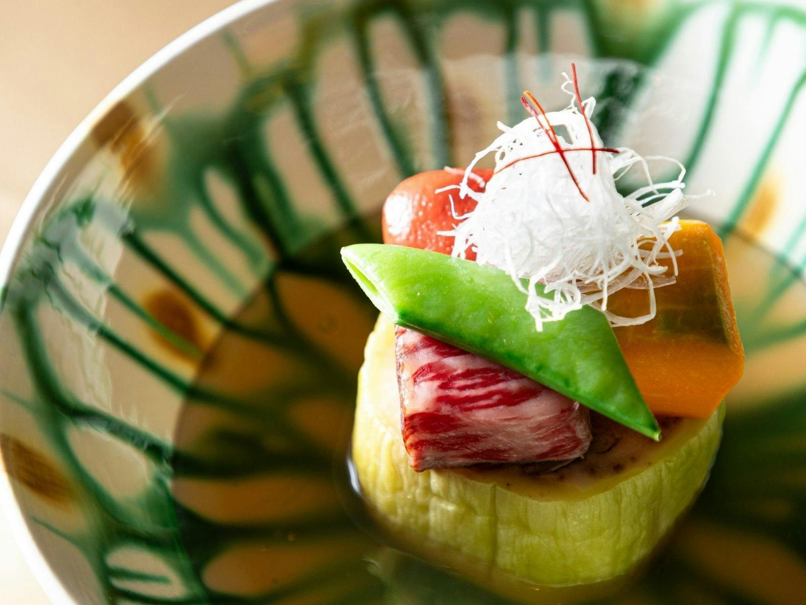 【Ví dụ về set kaiseki Sazanami】