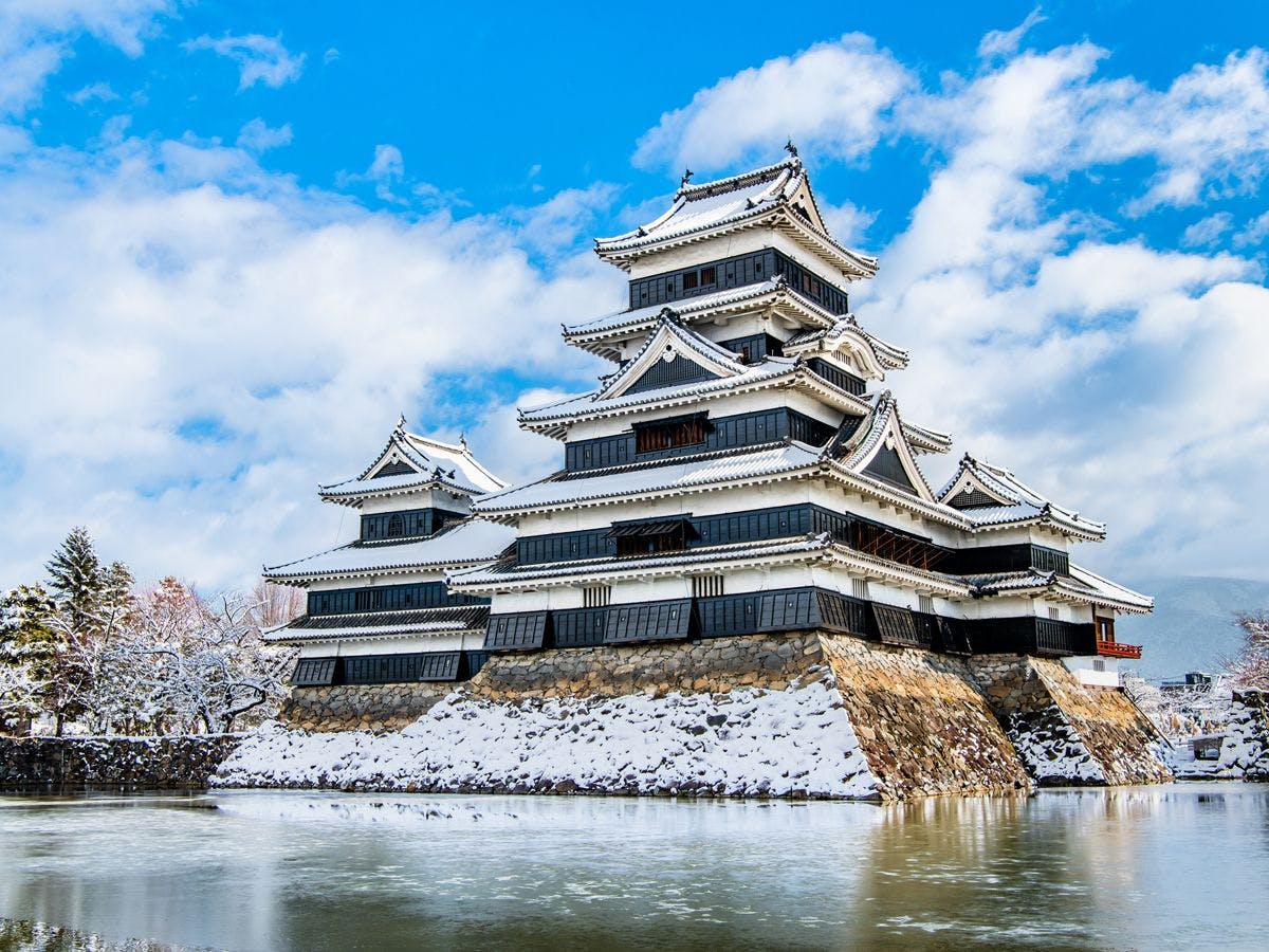 ปราสาทมัตสึโมโตะ (สมบัติแห่งชาติ)