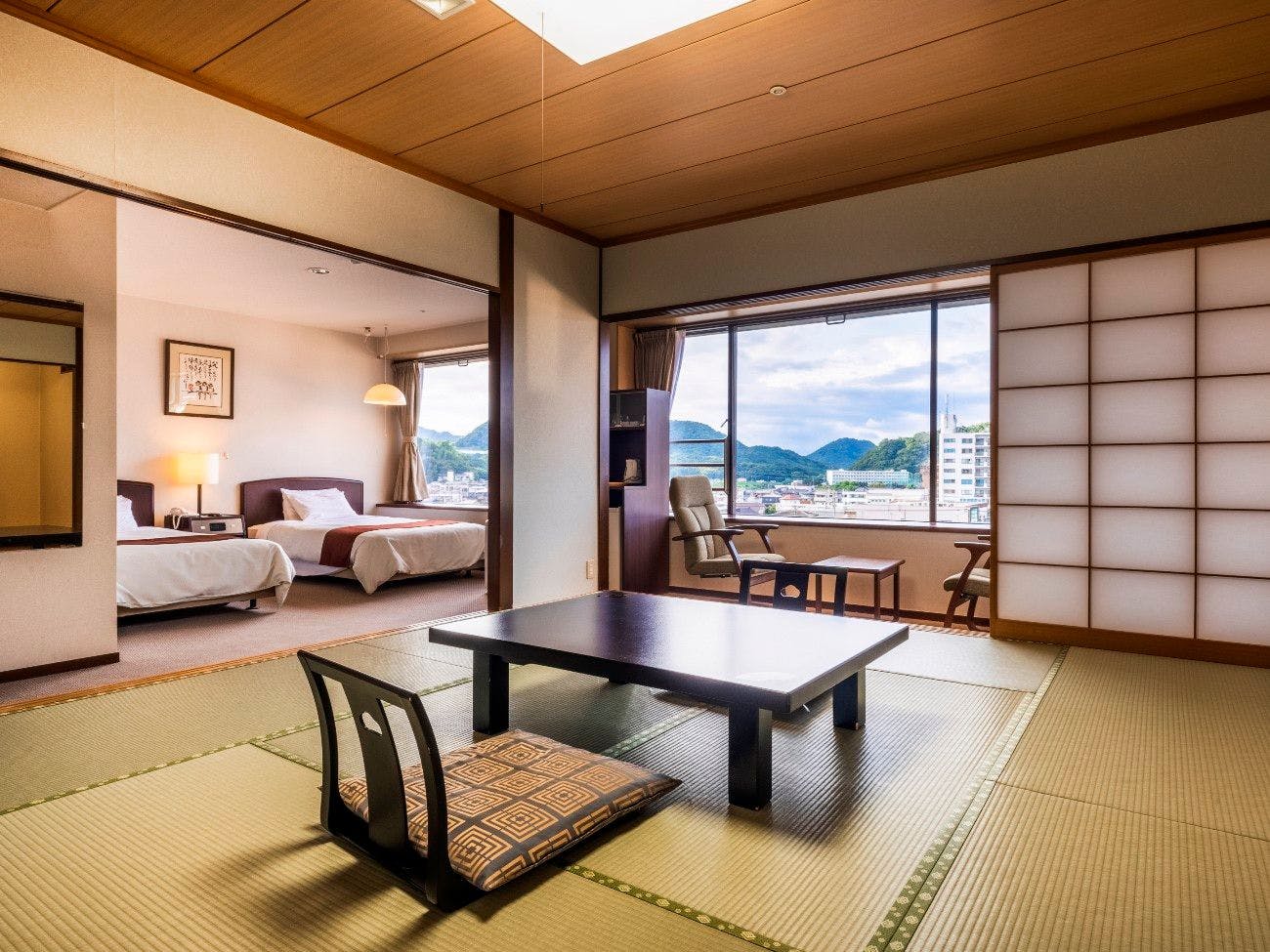 ห้องพักสไตล์ญี่ปุ่นและตะวันตก