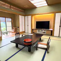 102 "Perang Merah", Bilik dengan Mata air panas terbuka