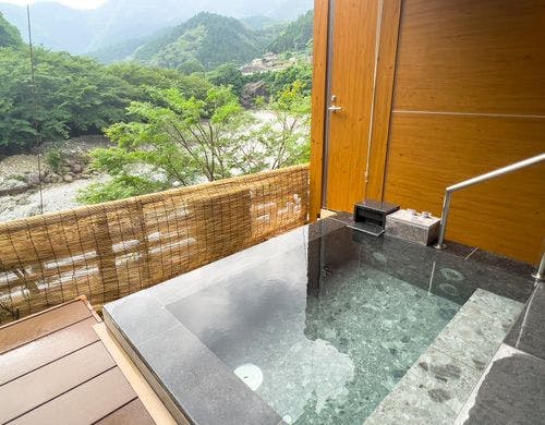 １０１「夢の陣」、温泉露天風呂付客室