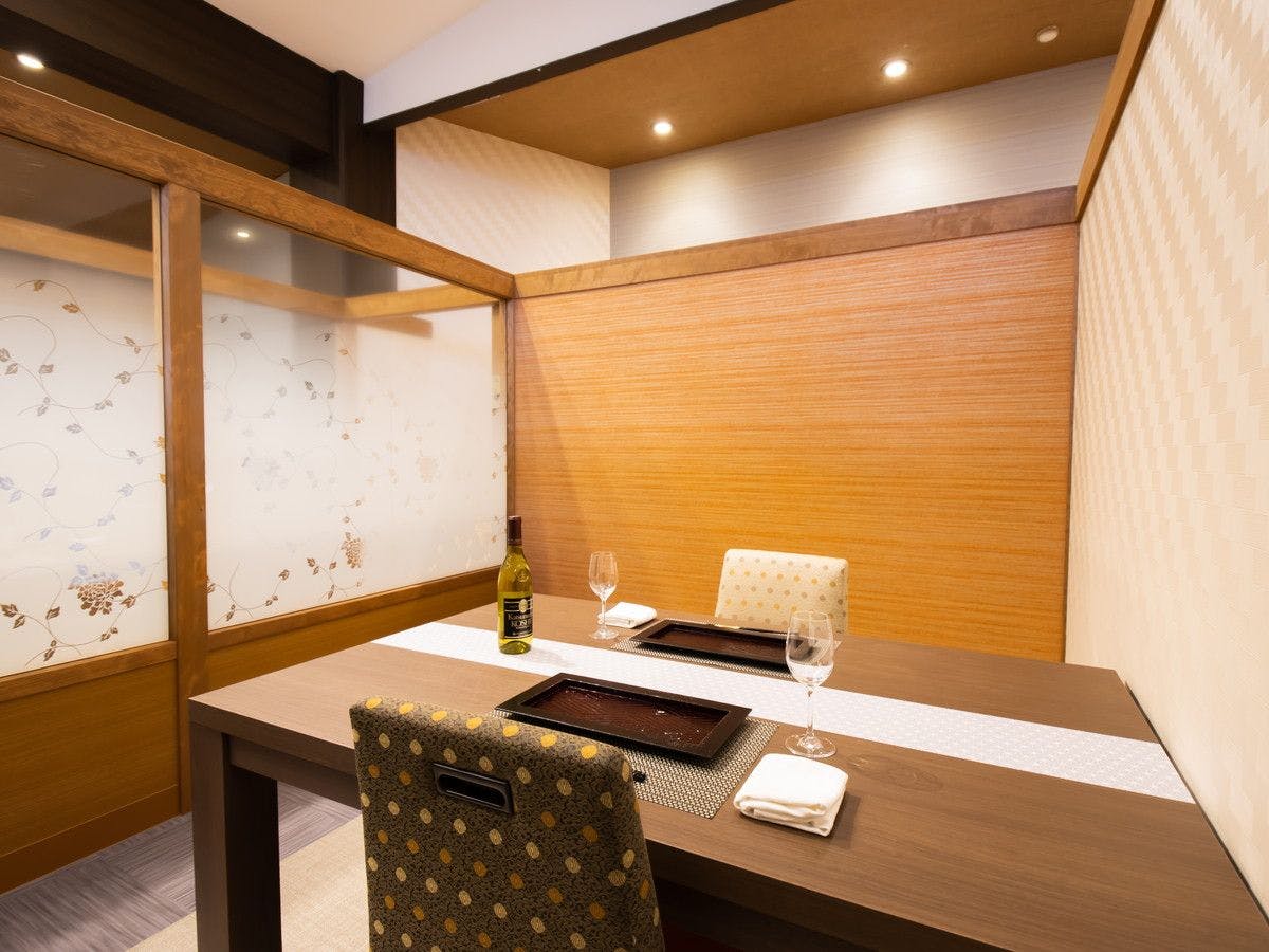 ห้องรับประทานอาหารส่วนตัว 'Saika'